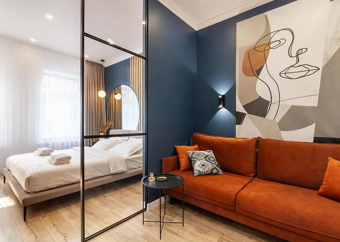 On Shpytalna 30 * Lviv