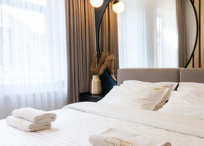 On Shpytalna 30 * Lviv