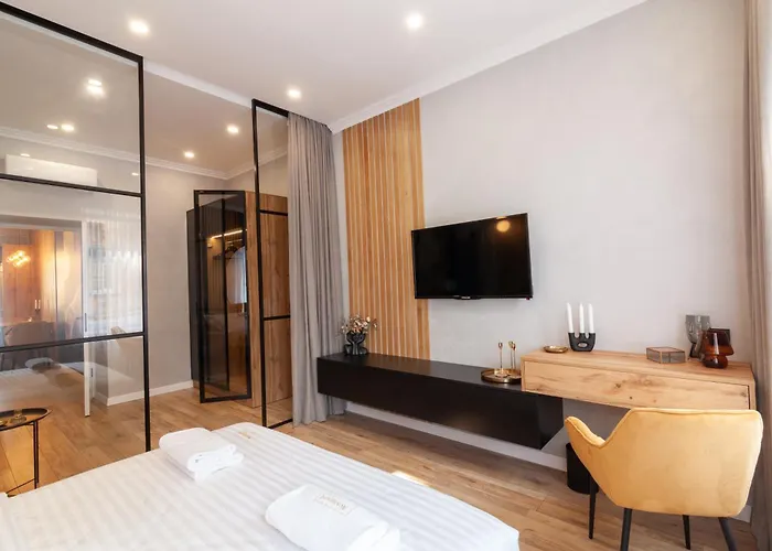 On Shpytalna 30 Apartment *