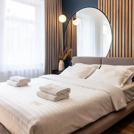 On Shpytalna 30 * Lvov